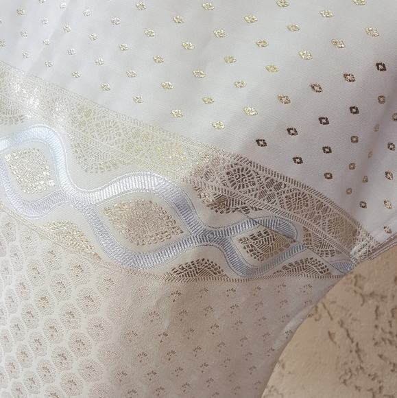 Marchesa Voyage - Gold‎ & Silver Blouse - Picture 5 of 7